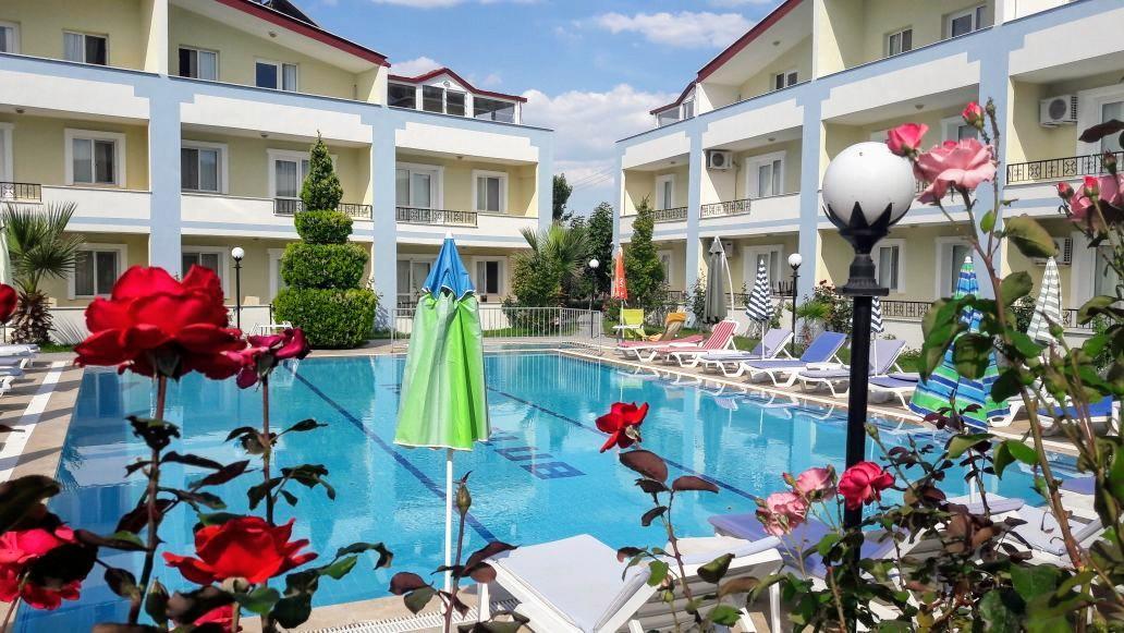 Melodi Club Apart Давутлар Экстерьер фото
