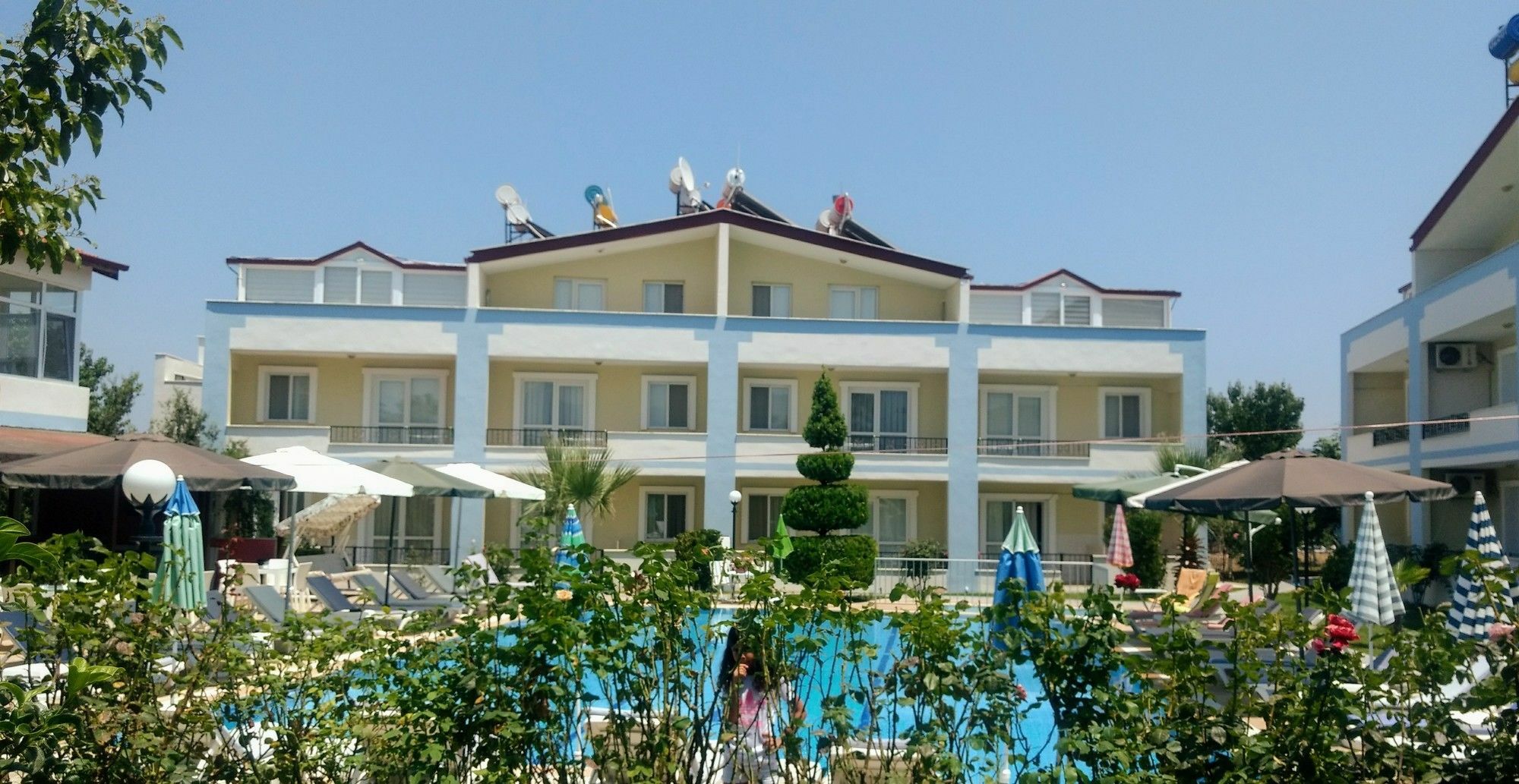 Melodi Club Apart Давутлар Экстерьер фото